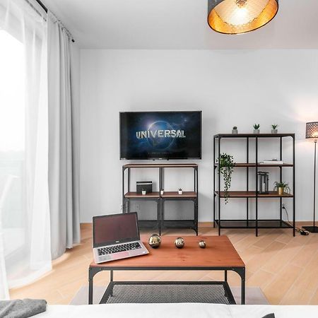 ורשה Apartments Jana Kazimierza 50 By Renters מראה חיצוני תמונה