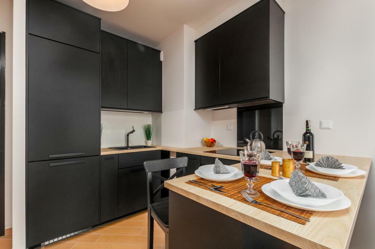 ורשה Apartments Jana Kazimierza 50 By Renters מראה חיצוני תמונה